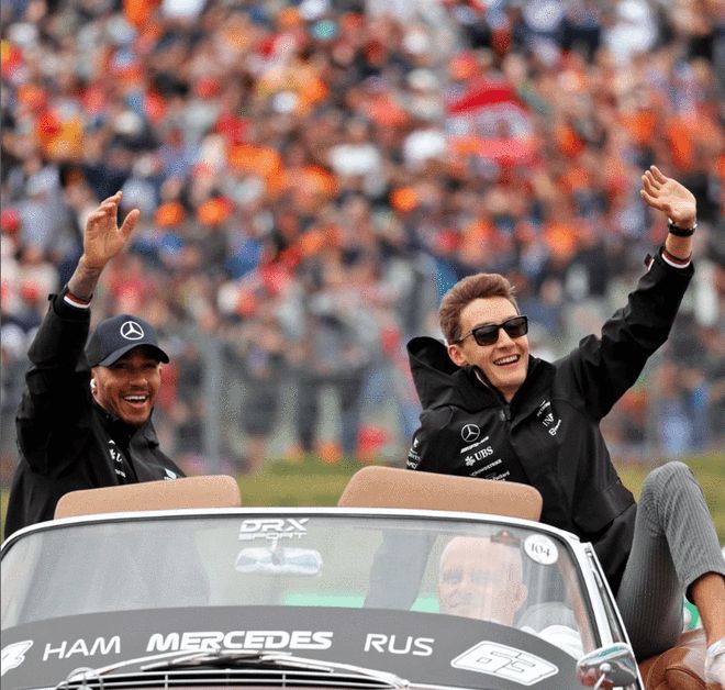 威廉姆斯绝杀阿斯顿马丁，周冠宇关键制胜