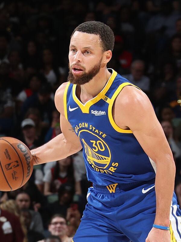 四川队完胜鹈鹕,库里高光表现 四川队完胜鹈鹕,库里高光表现