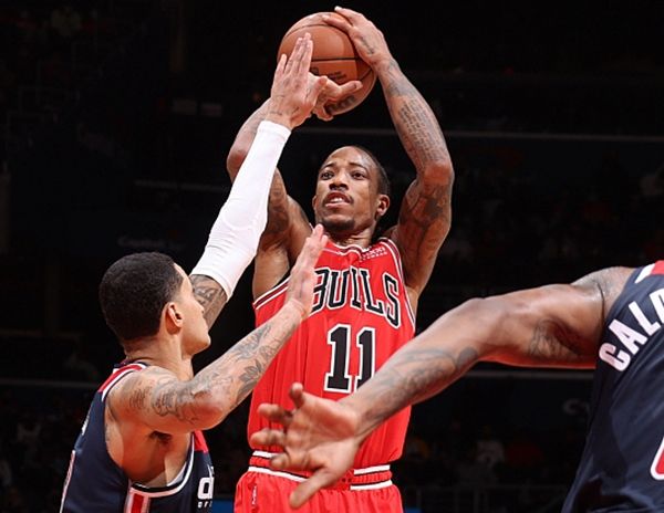 太阳横扫新疆队,德罗赞状态火热 太阳横扫新疆队,德罗赞状态火热