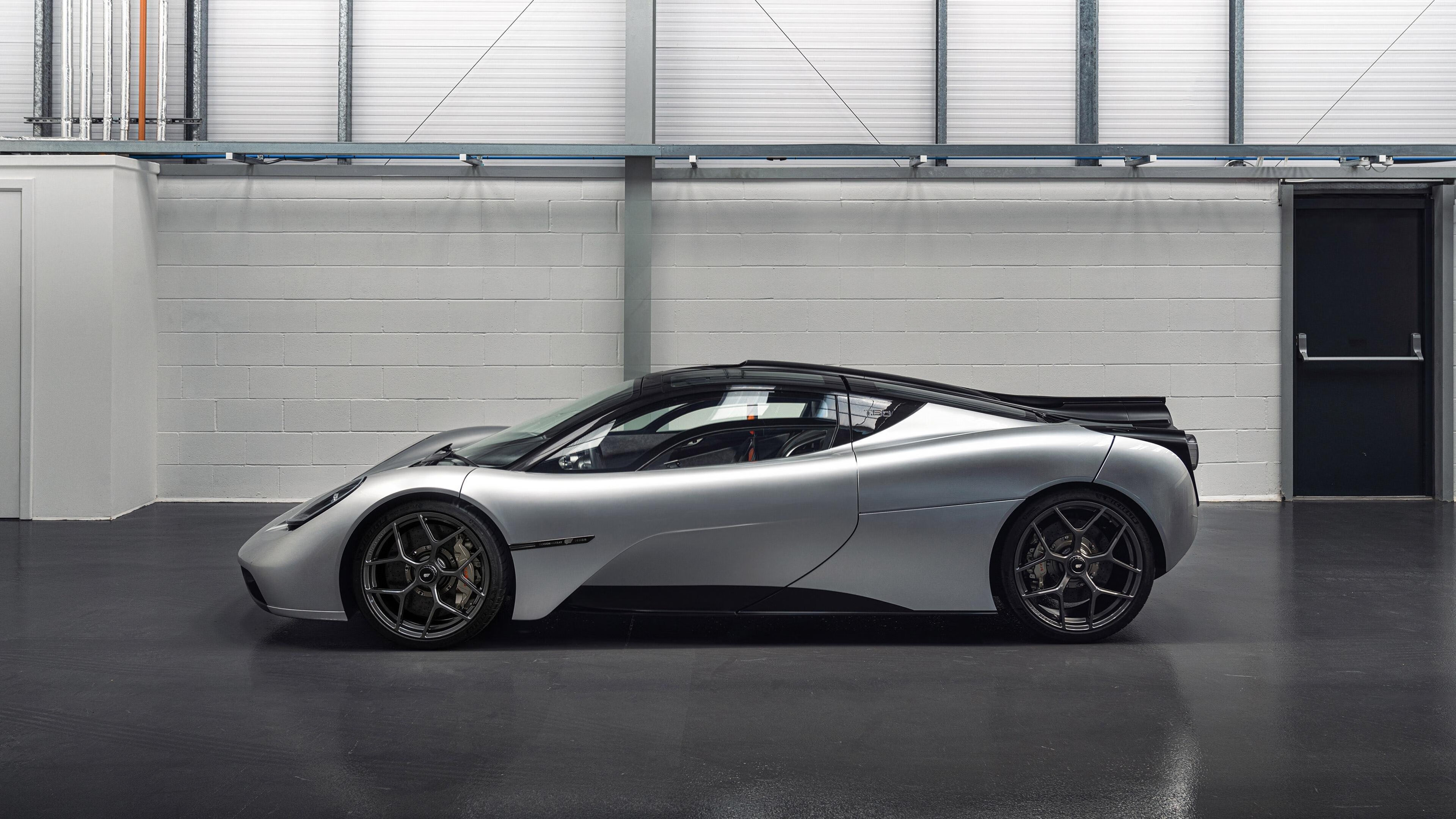 北欧铁塔撼动高卢雄鸡,范戴克用实力证明自己是世界级防线领袖