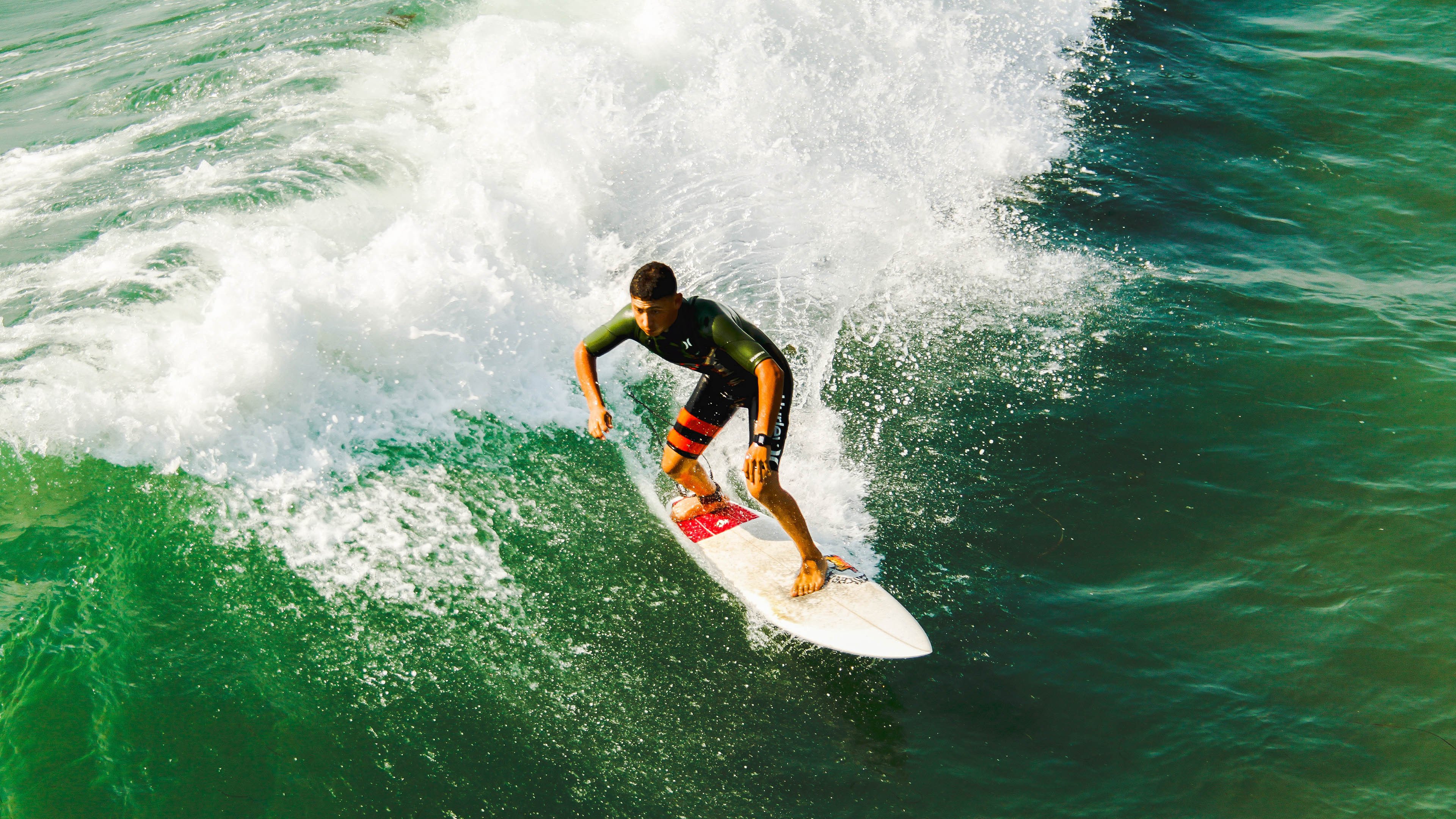 绝杀之夜,哈利伯顿的冷静一投,如何让勇士队在北京的喧嚣中封神?