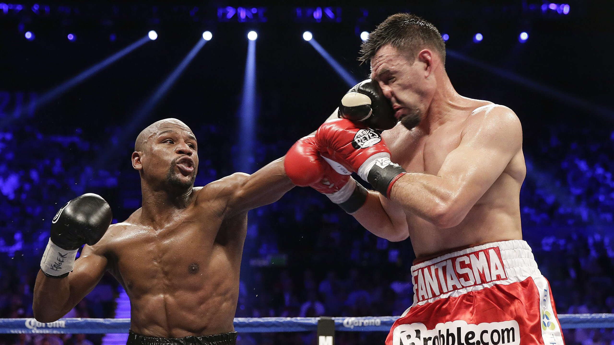 加克波进攻端无人可挡，伊拉克险胜摩洛哥展现亚洲足球新气象