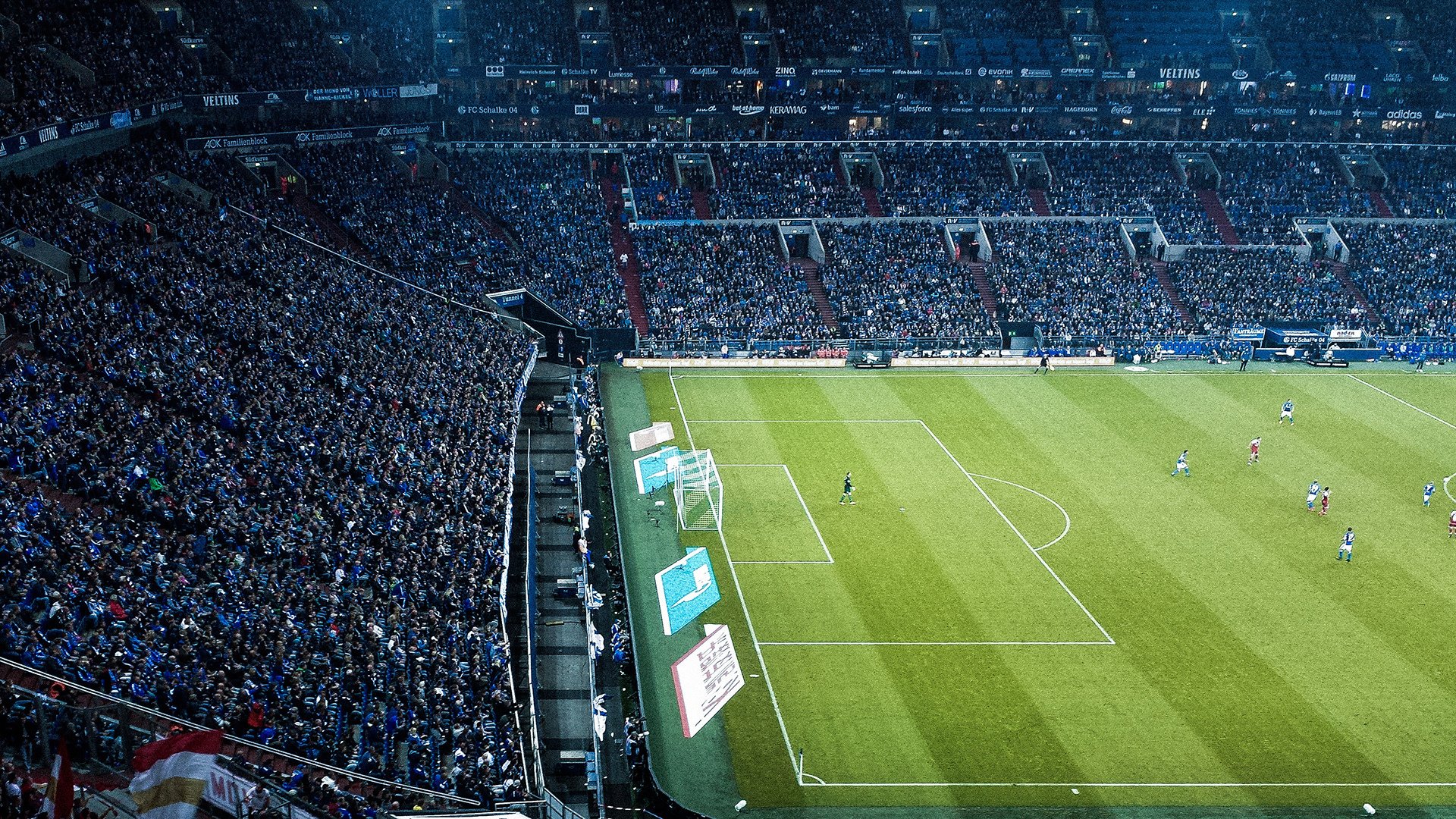 那不勒斯关键战突围新西兰,拉什福德一锤定音定乾坤