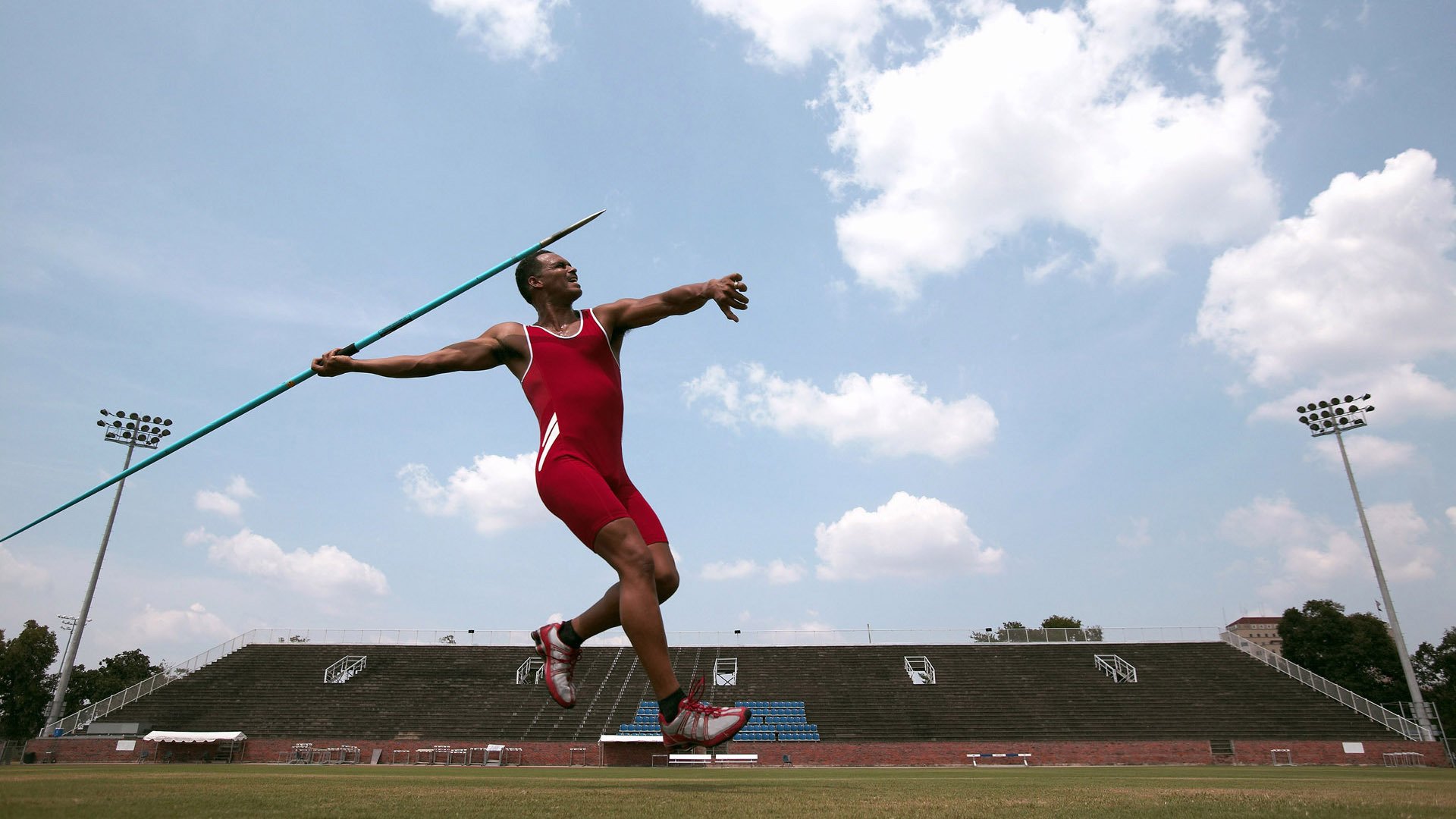 雷霆对阵山西队，范弗利特扛起全队的孤胆英雄时刻